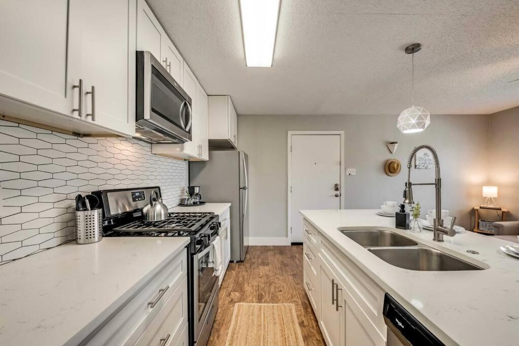 Heart Of Dallas Flat Close To Baylor Hospital Exterior foto